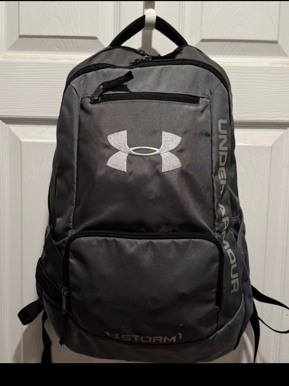 UNDER ARMOUR STORM HUSTLE ll BACKPACK